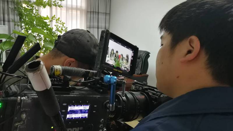 剧本杀式体验：青冈县广告片拍摄公司构建沉浸式消费决策路径